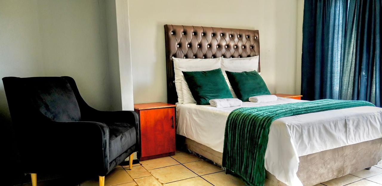 Guests sharing a warm guesthouse dining experience